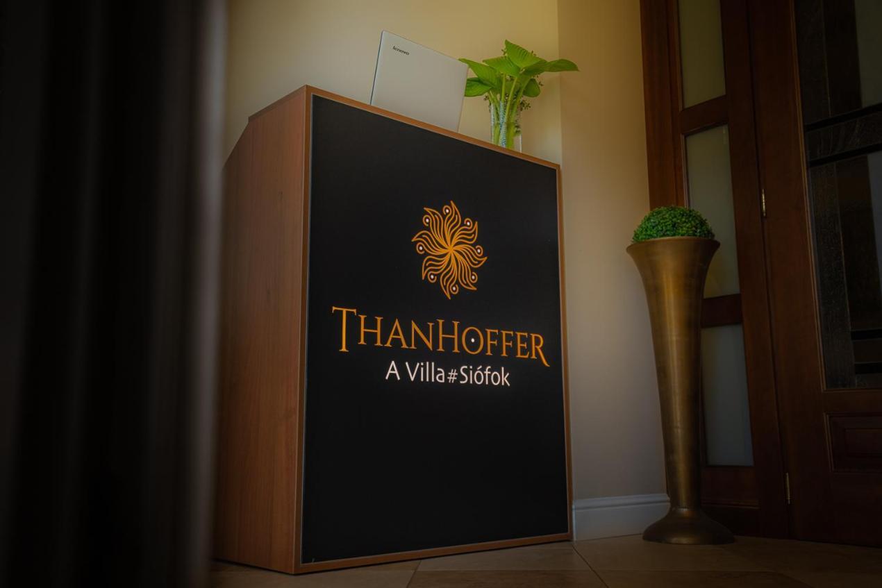 Avilla Thanhoffer Siófok Esterno foto